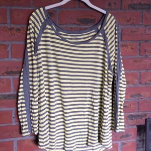 Liz Claiborne 1X Tee